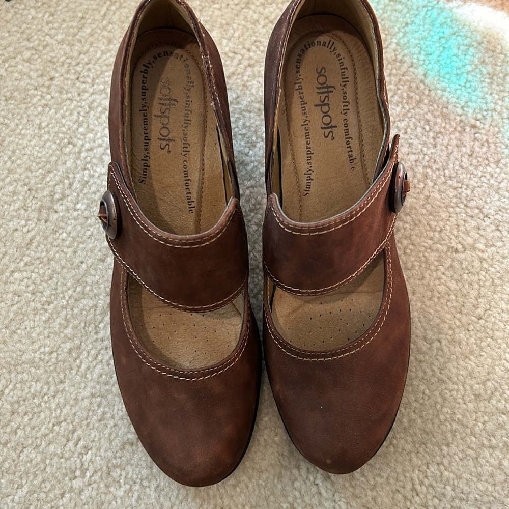 Soft spots leather 91/2